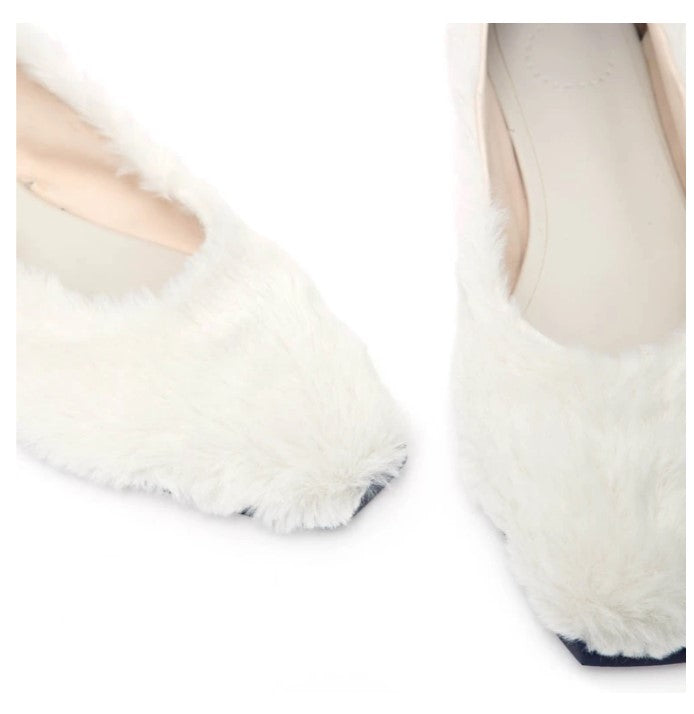 Manolita Closed Toe BALLE PUFF WHITE