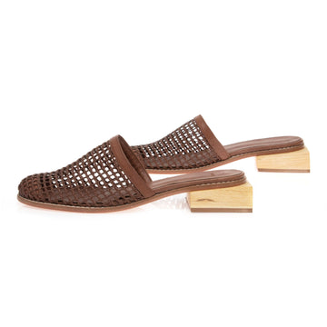 Manolita Closed Toe EU 36 / Brown Patbo Babouche Brown