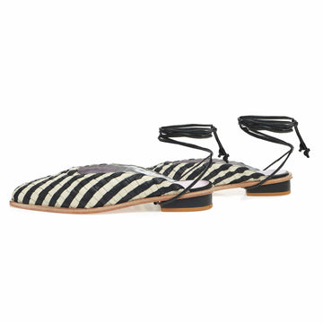 Manolita Closed Toe St Tropez Tresee Black and White