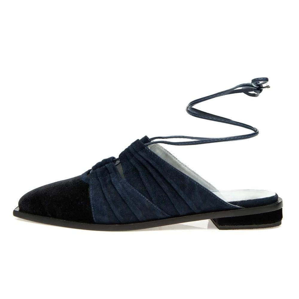 Manolita Closed Toe Ucha Babouche Blue and Black